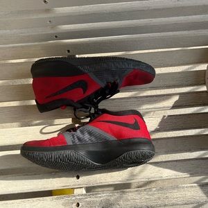 Nike zoom basketball shoes